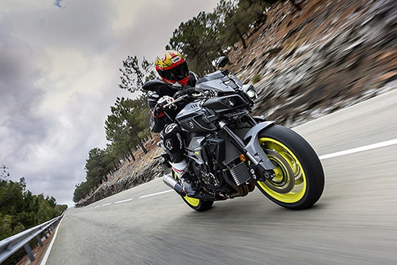 When Rossi and Lorenzo rode on to the stage at the Yamaha press launch in Milan in 2015 to talk about the MT-10 we knew Yamaha had built something special.