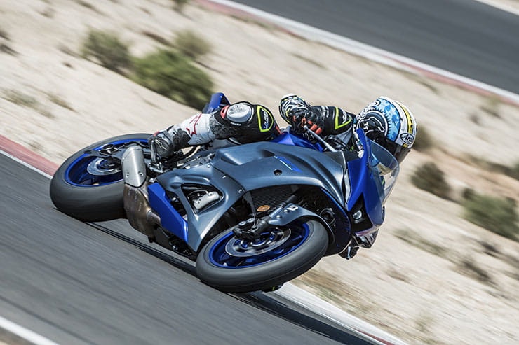 Yamaha YZF700 R7 2022 Review Price Spec_018