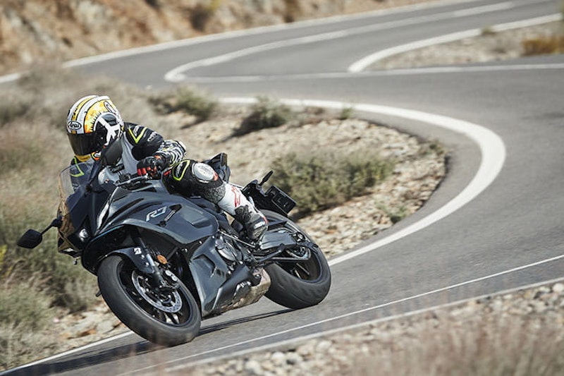 Yamaha YZF700 R7 2022 Review Price Spec_002