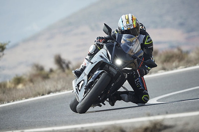 Yamaha YZF700 R7 2022 Review Price Spec_007