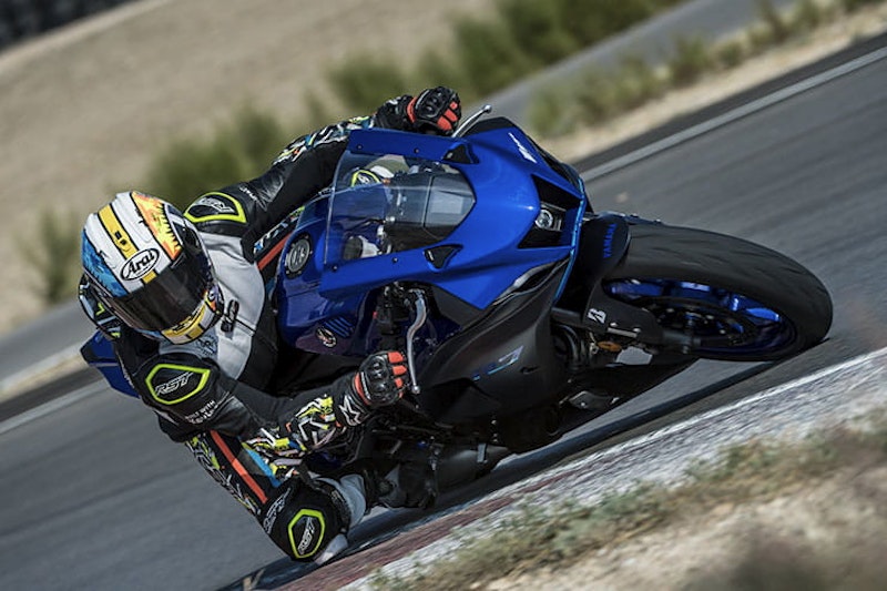 Yamaha YZF700 R7 2022 Review Price Spec_021
