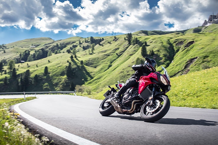Yamaha Tracer 700 2016 Review Used Price Spec_01