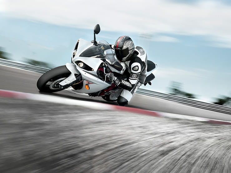 Yamaha YZF R1 2009 2014 Review Buyers Guide