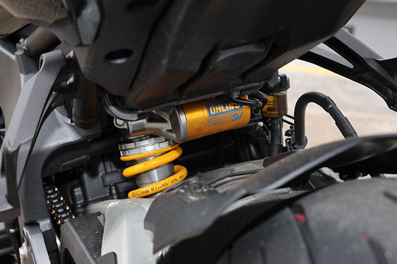 2022 Yamaha MT-10 SP Review Price Spec_46