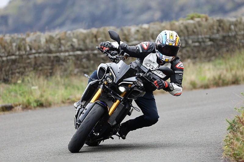 2022 Yamaha MT-10 SP Review Price Spec_72