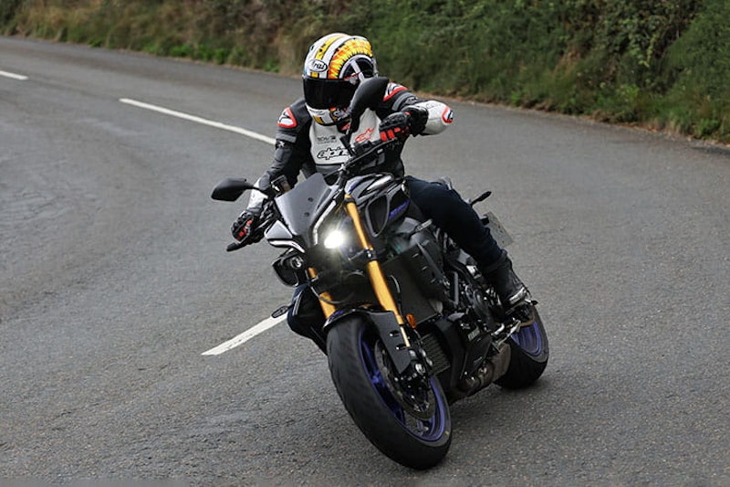 2022 Yamaha MT-10 SP Review Price Spec_90