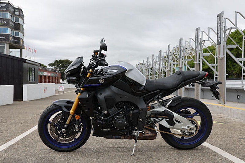 2022 Yamaha MT-10 SP Review Price Spec_18