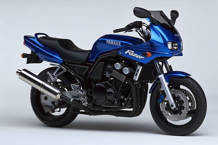 Yamaha FZS600 1998 - 2003 Review Used Guide (10)