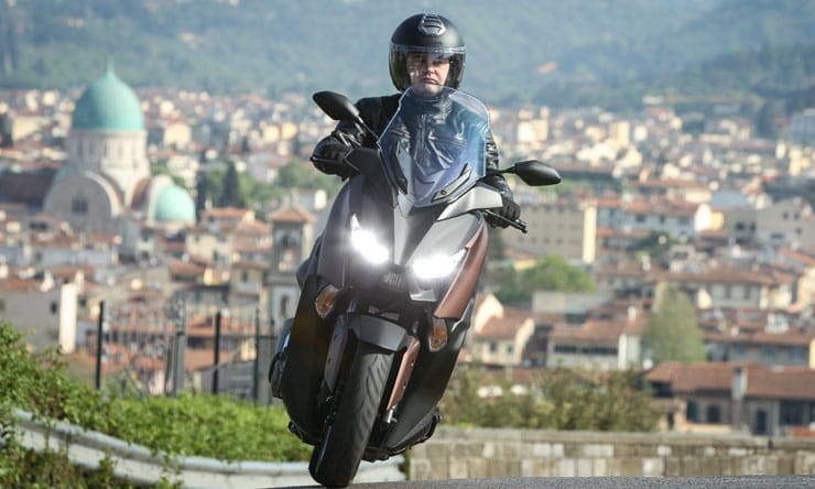 2017 Yamaha XMAX 300
