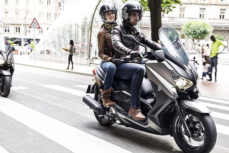 Yamaha X-MAX 250 2005-2017 Review Used Guide_01