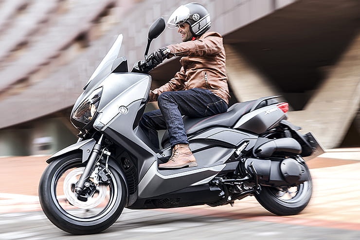 Yamaha X-MAX 250 2005-2017 Review Used Guide_03