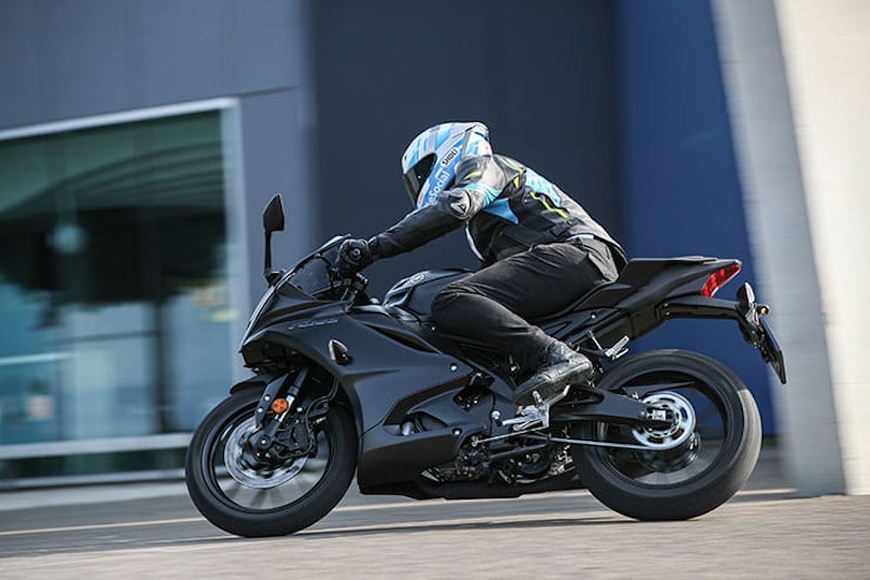 2023 Yamaha R125 Review Details Spec Price_45
