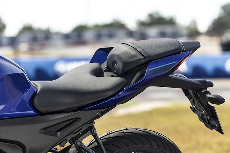 2023 Yamaha R125 Review Details Spec Price_08