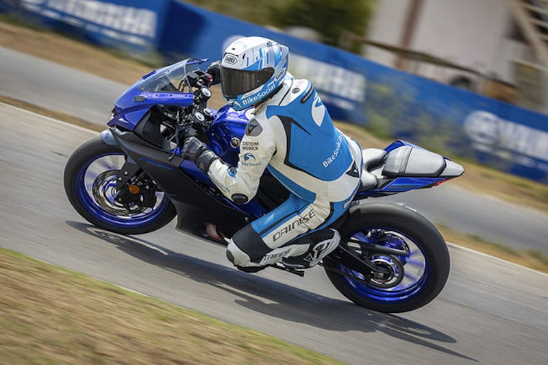 2023 Yamaha R125 Review Details Spec Price_142