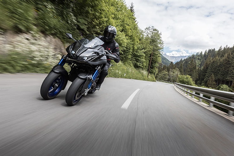 Yamaha NIKEN BikeSocial Review