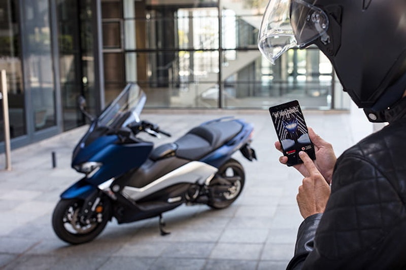 Yamaha TMAX DX BikeSocial Review