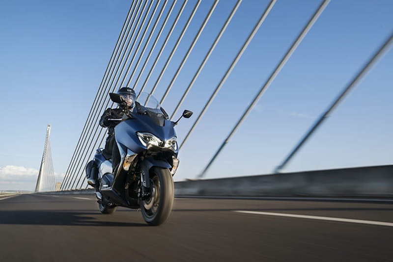 Yamaha TMAX DX BikeSocial Review