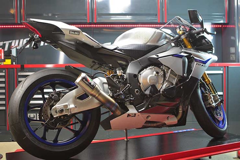 Yamaha R1M