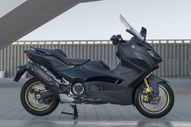 Yamaha TMAX review 2022 Tech Max_31