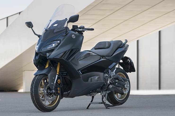 Yamaha TMAX review 2022 Tech Max_32