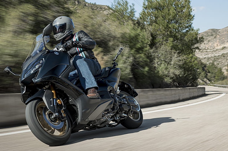 Yamaha TMAX review 2022 Tech Max_09
