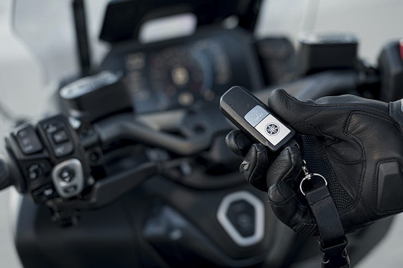 Yamaha TMAX review 2022 Tech Max_19