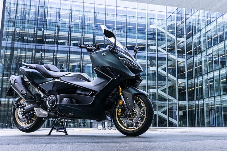 Tmax moped discount