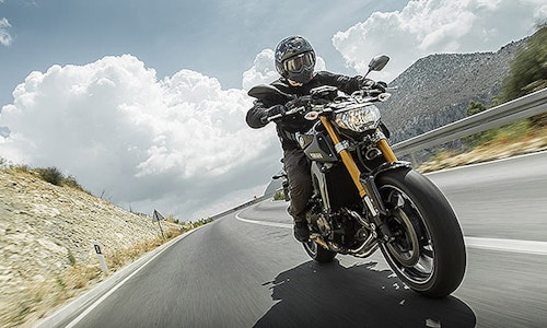 Yamaha MT-09 Review (2013-2020) + Pricing & Buying Guide
