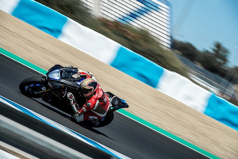 New styling, suspension, electronics & engine mean that despite sharing its DNA with the existing model, the 2020 Yamaha YZF-R1 promises vast improvements.