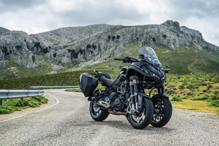 2023 Yamaha Niken GT Review Price Spec_03