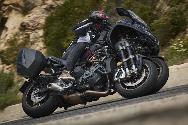 2023 Yamaha Niken GT Review Price Spec_12