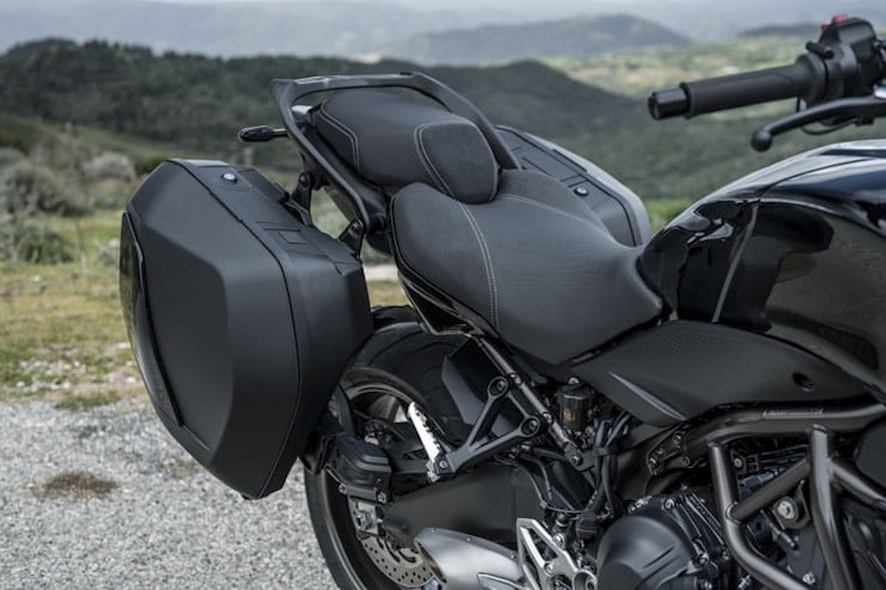 2023 Yamaha Niken GT Review Price Spec_16