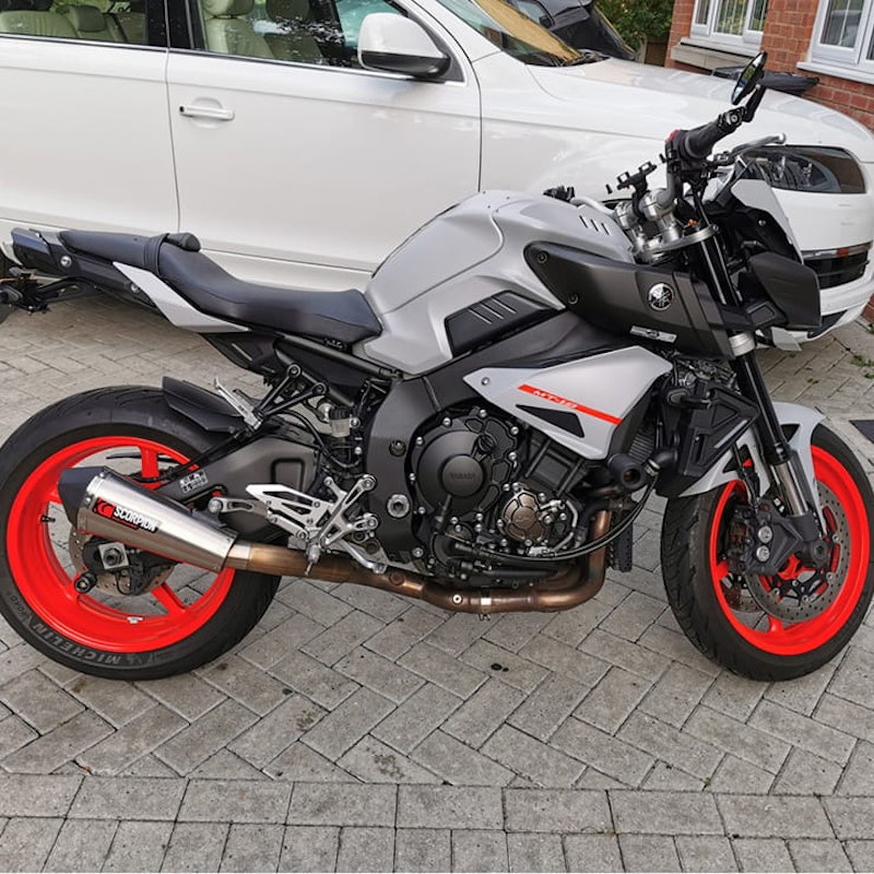 Yamaha MT-10 Review 2022_38