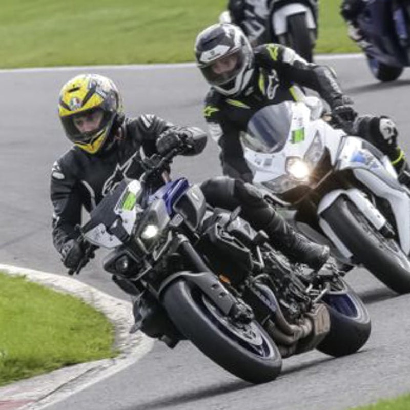 Yamaha MT-10 Review 2022_50