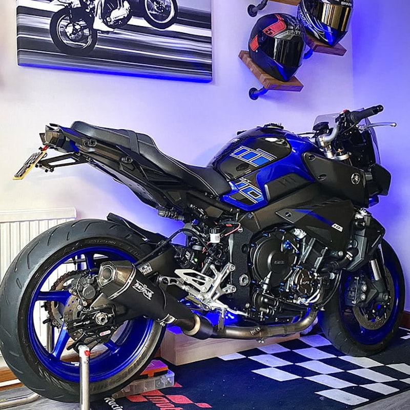 Yamaha MT-10 Review 2022_46