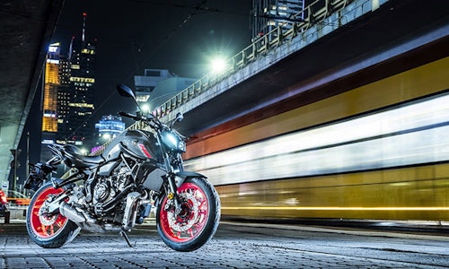 New Yamaha MT-07 Review (2021) | Full Test | Bennetts Bike