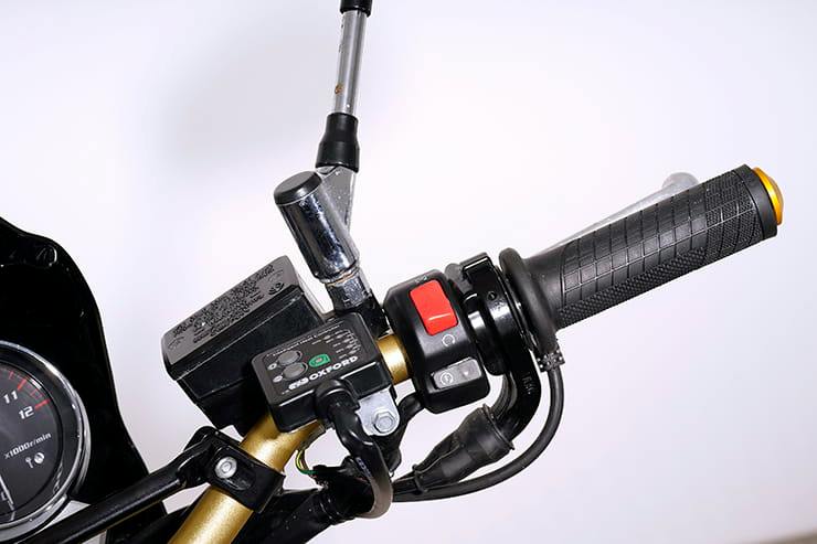 thumbnail image 2 of MadMopeds Fuel Petrol Tap For Yamaha XJR1200 - Manual ON/OFF/Reserve, 7mm Outlet 2 of 2