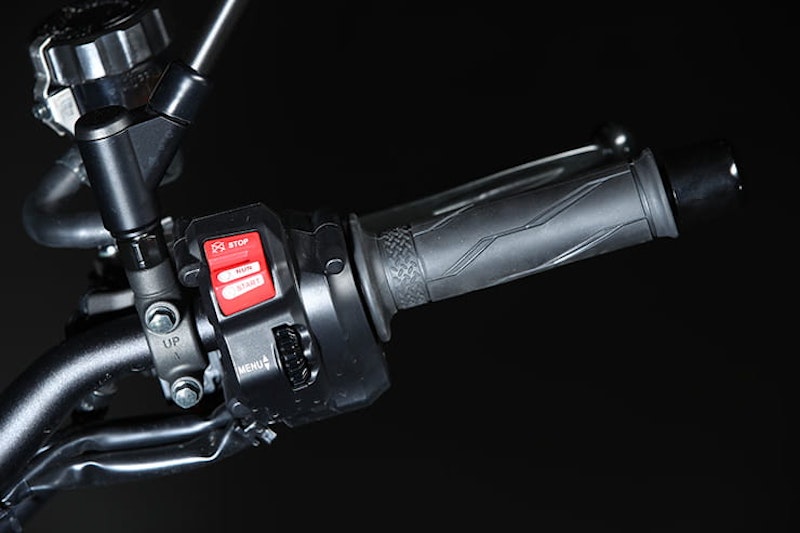 Yamaha MT09 SP 2021 Review Price Spec_036
