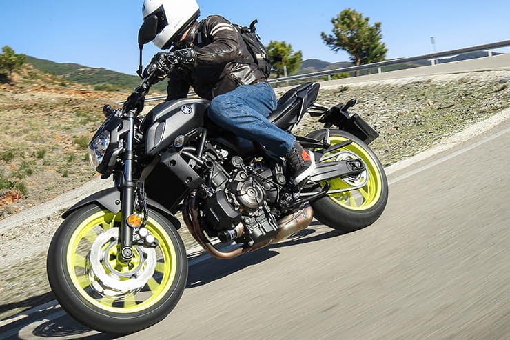 2018 new Yamaha MT-07 review
