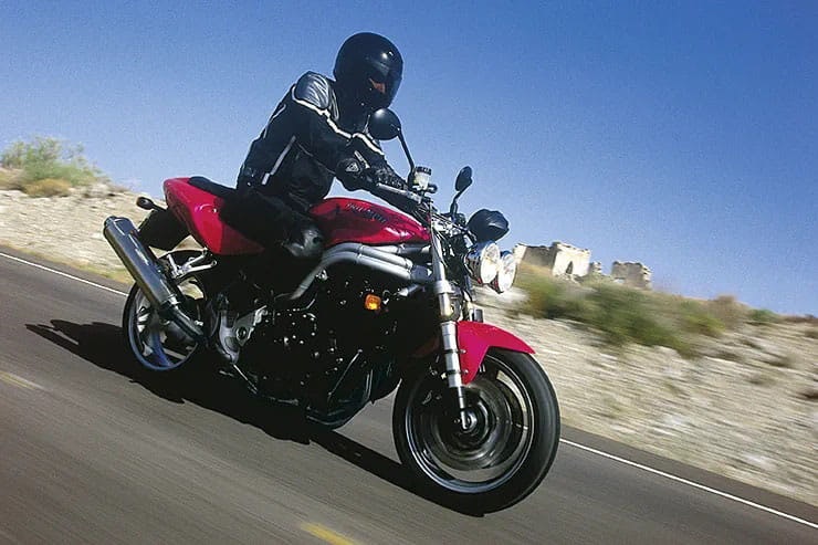 1999 Triumph Speed Triple 955 Review Details Used Price Spec_03