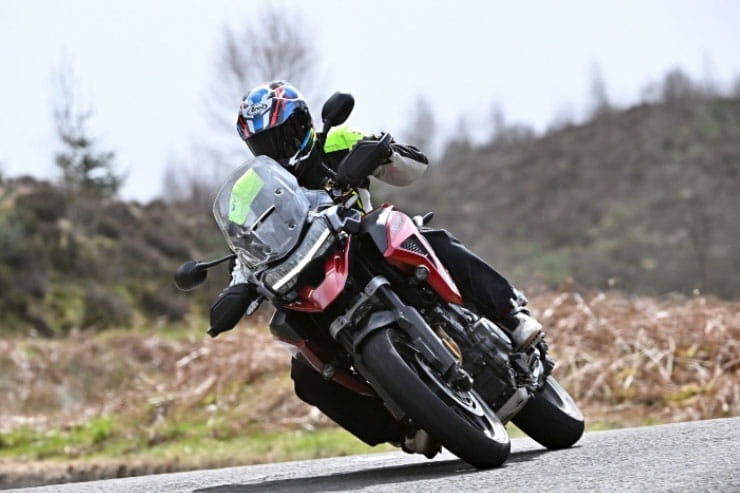2024 Triumph Tiger 1200 Review Details Price Spec_203