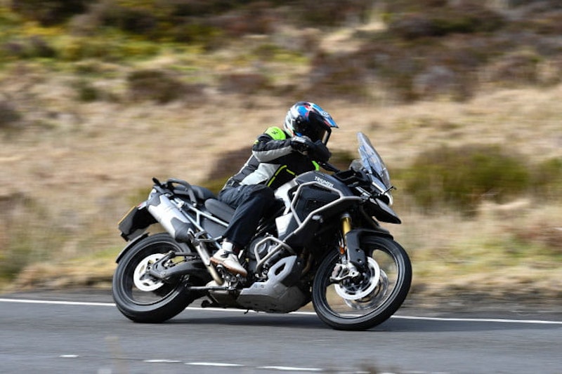 2024 Triumph Tiger 1200 Review Details Price Spec_220