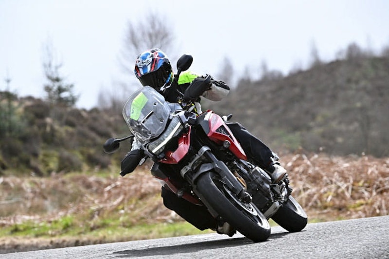 2024 Triumph Tiger 1200 Review Details Price Spec_231