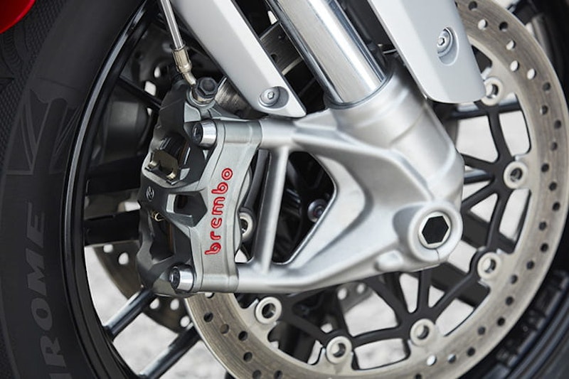 Triumph Rocket 3 R & GT (2020) – Launch Review