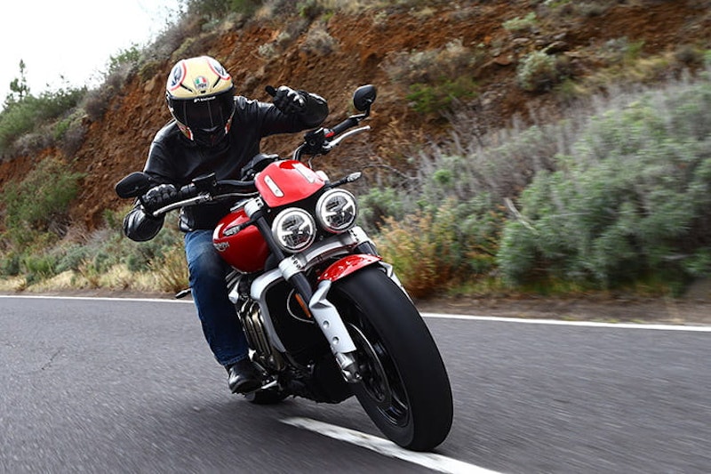 Triumph Rocket 3 R & GT (2020) – Launch Review