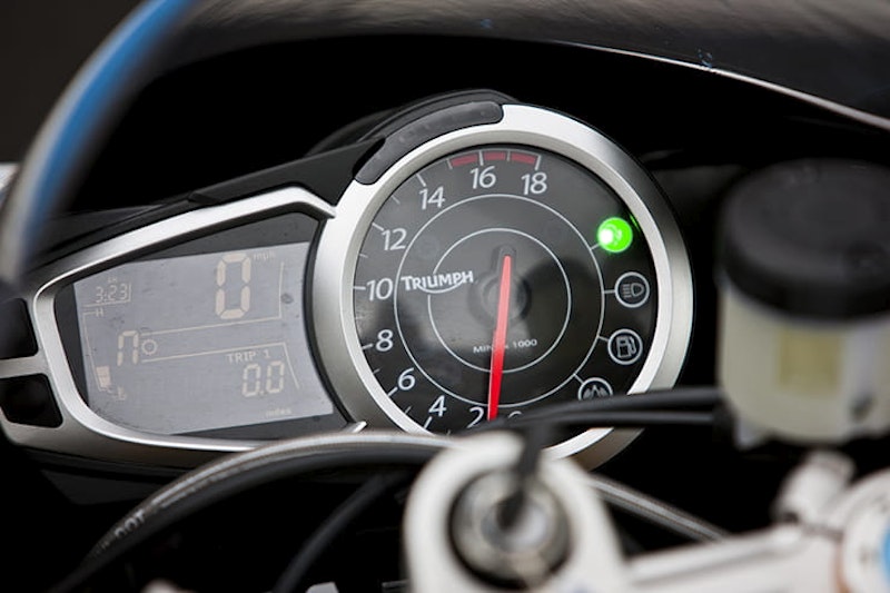Triumph’s Daytona 675 delivered a hammer blow to the Japanese supersport bikes, demonstrating that sky-high rev limits and frustratingly gutless inline four engines weren’t necessarily a trait of the class through its amazing triple.