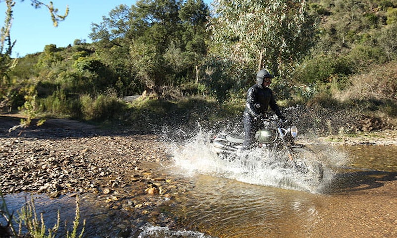 Triumph Street Scrambler (2017) - first ride and review