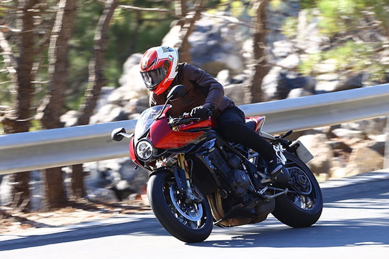 Triumph Speed Triple 1200 RR 2022 Review Details Price Spec_67