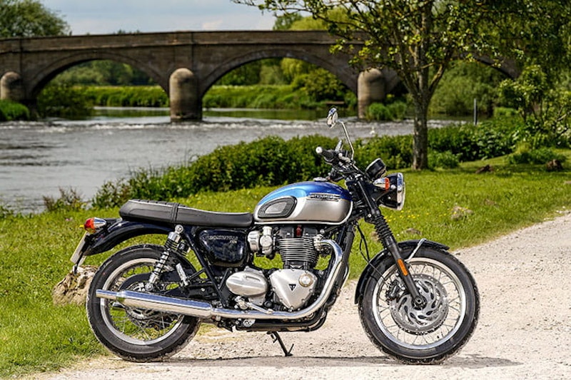 Triumph Bonneville T120 2021 Review Price Spec_28