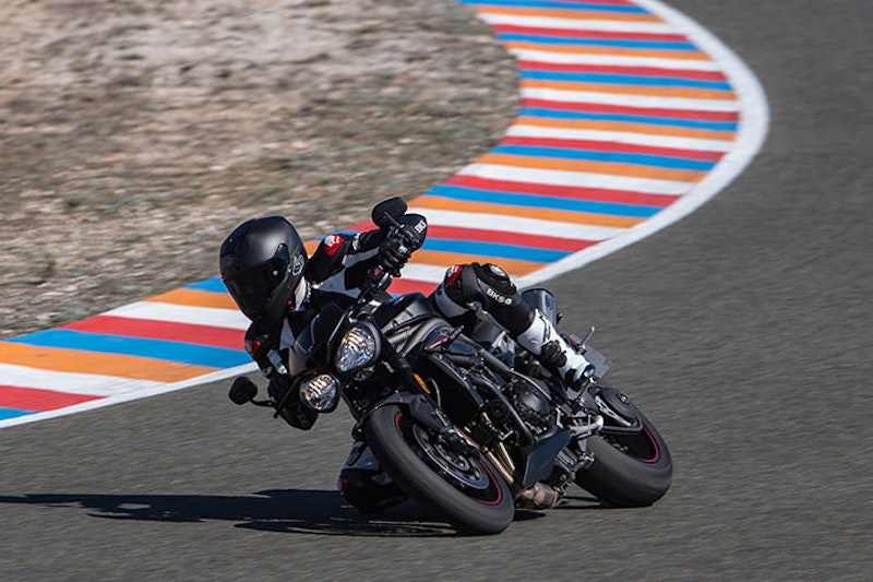 Triumph_Speed_Triple_RS_BikeSocial